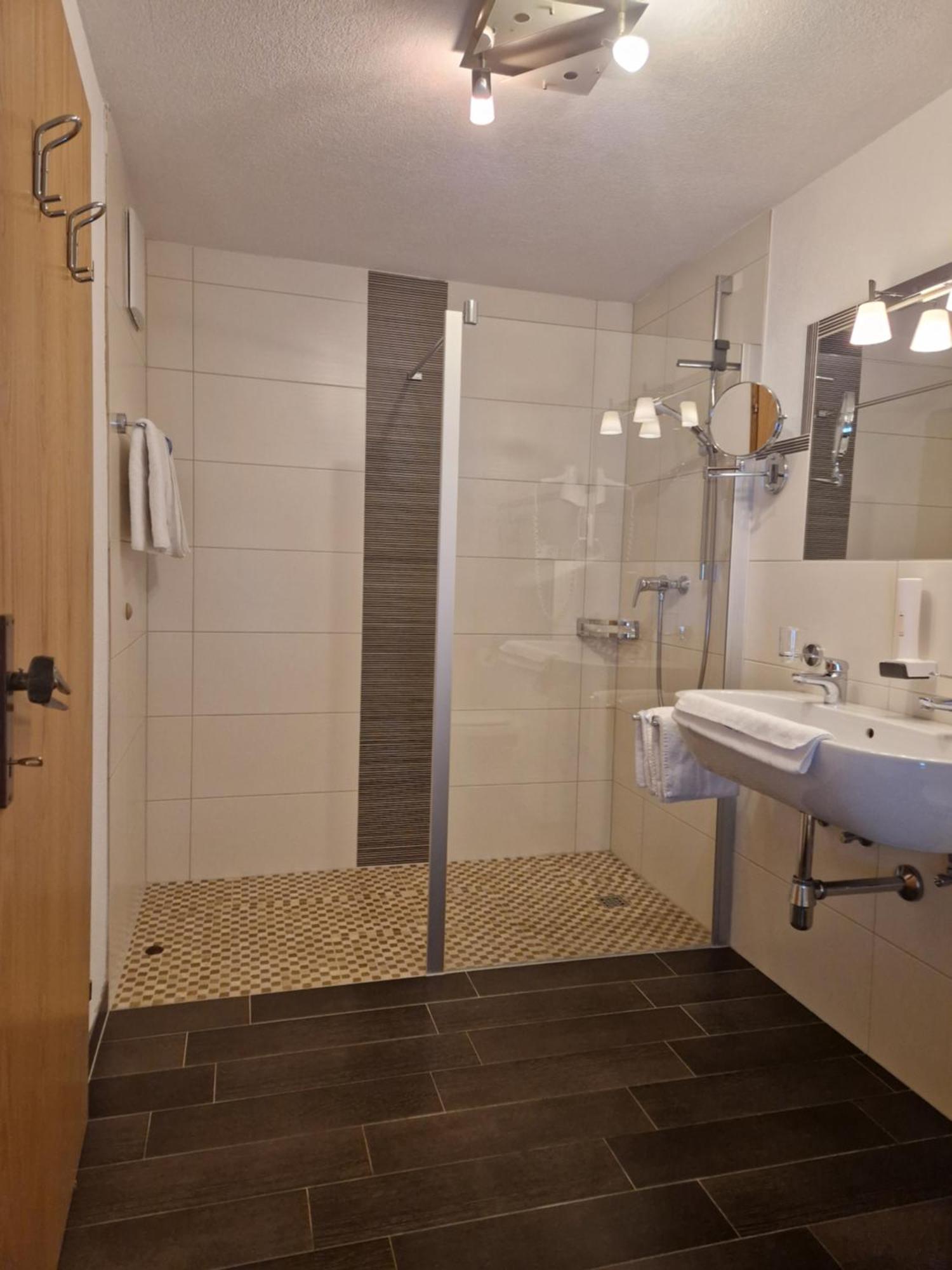Alpenhof Waengle Apartahotel 3*
