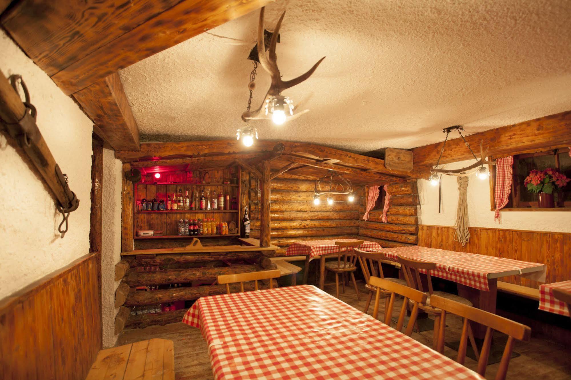 Alpenhof Waengle Apartahotel