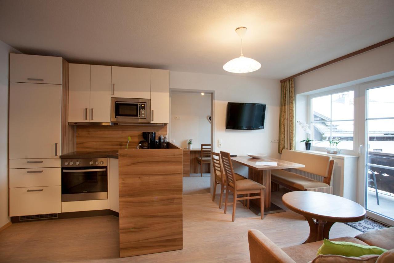 Apartahotel Alpenhof Waengle 3*